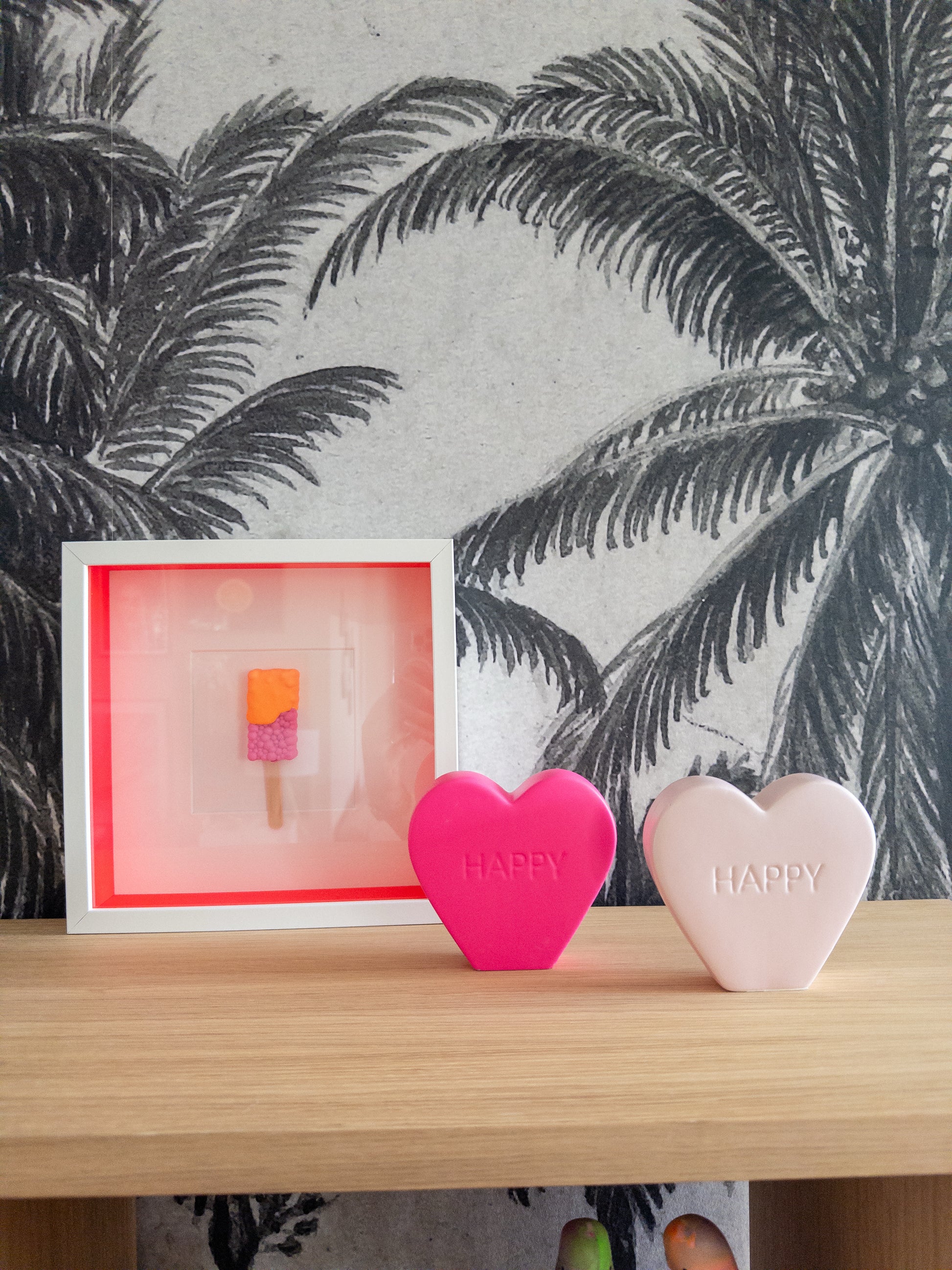 Snoephart Happy in felroze en lichtroze. Roze woonaccessoires van Miss Color