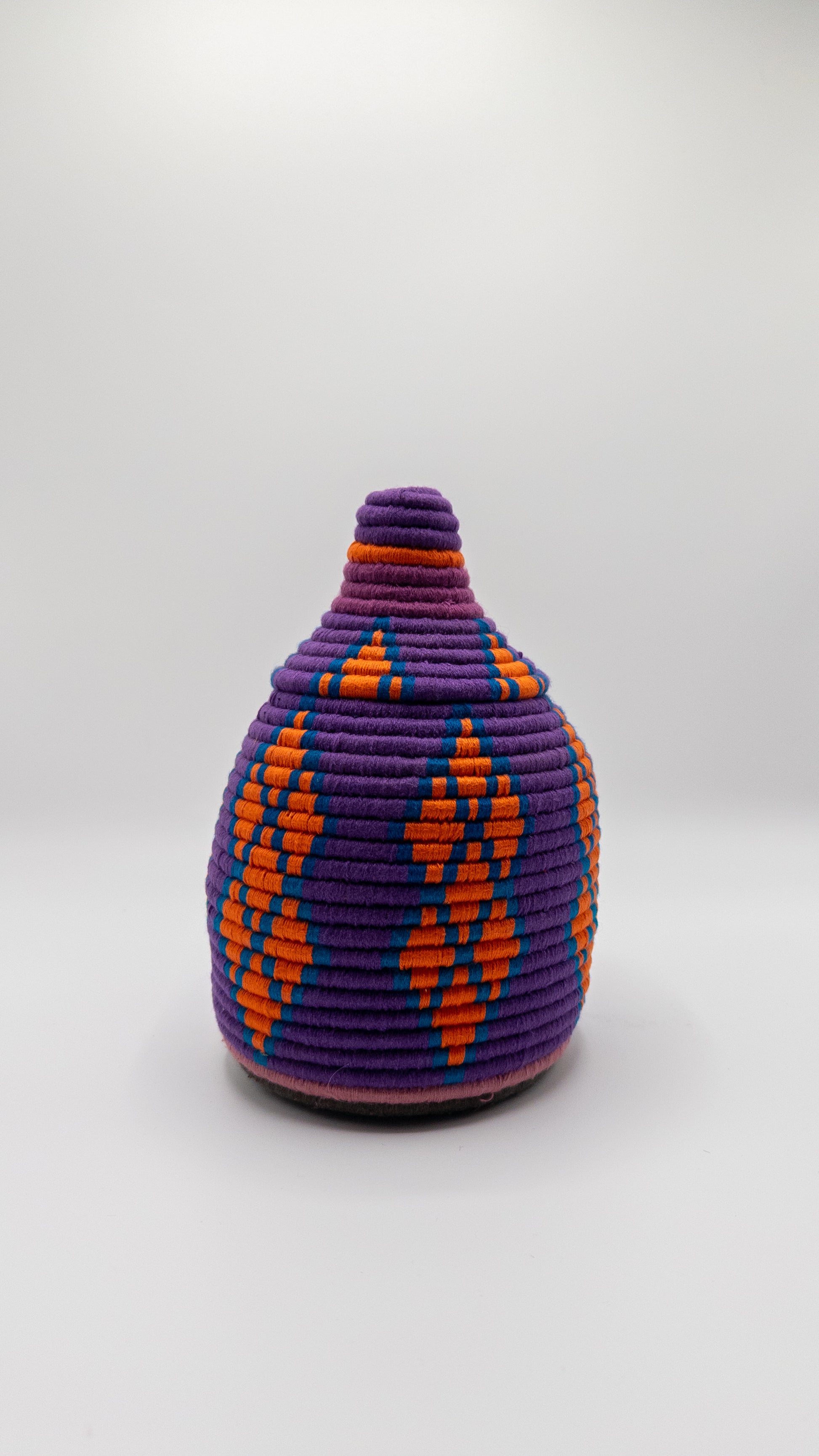 Handgeweven Berbermandje uit Marokko. Opbergmand