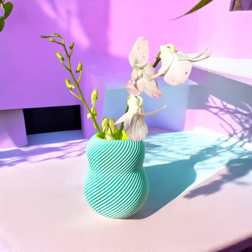 Vaas Bloom in mint met neon geel waterdicht cilinder. 3D-geprint