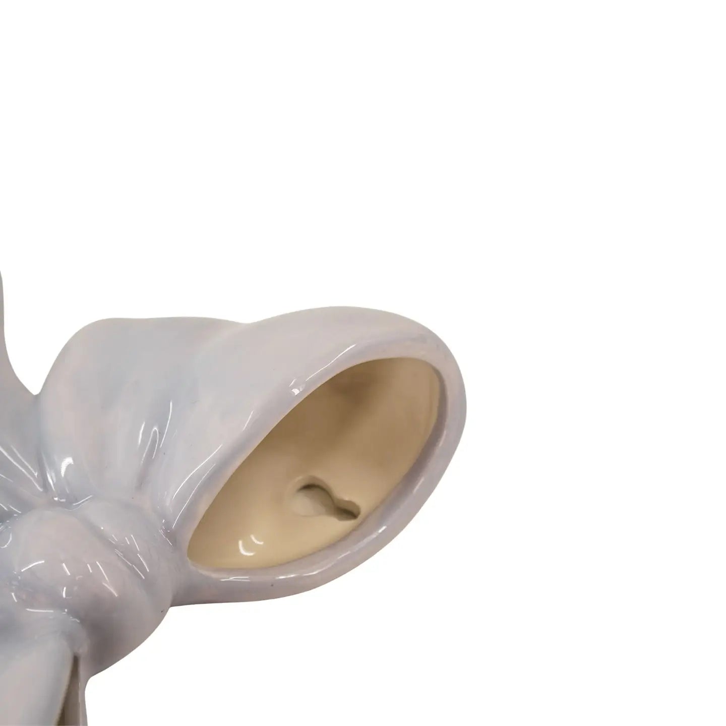 Wandvaas Strik. Vaas om op te hangen in de vorm van een strik. Lila/paars