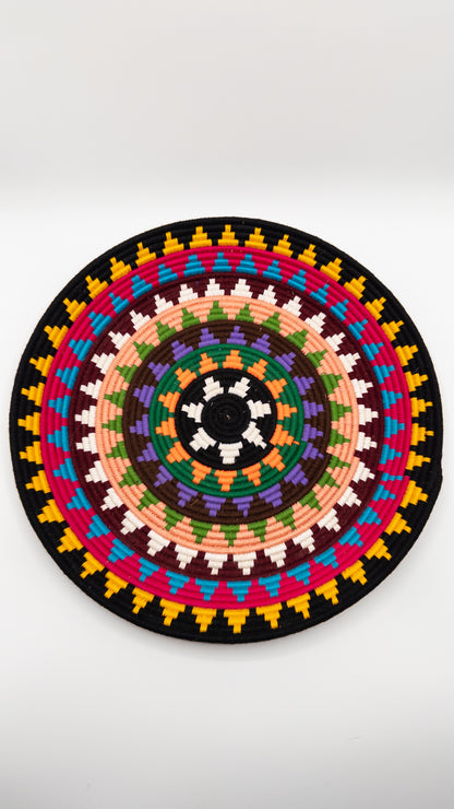 Handgeweven berberbord uit Marokko. Veelkleurig 