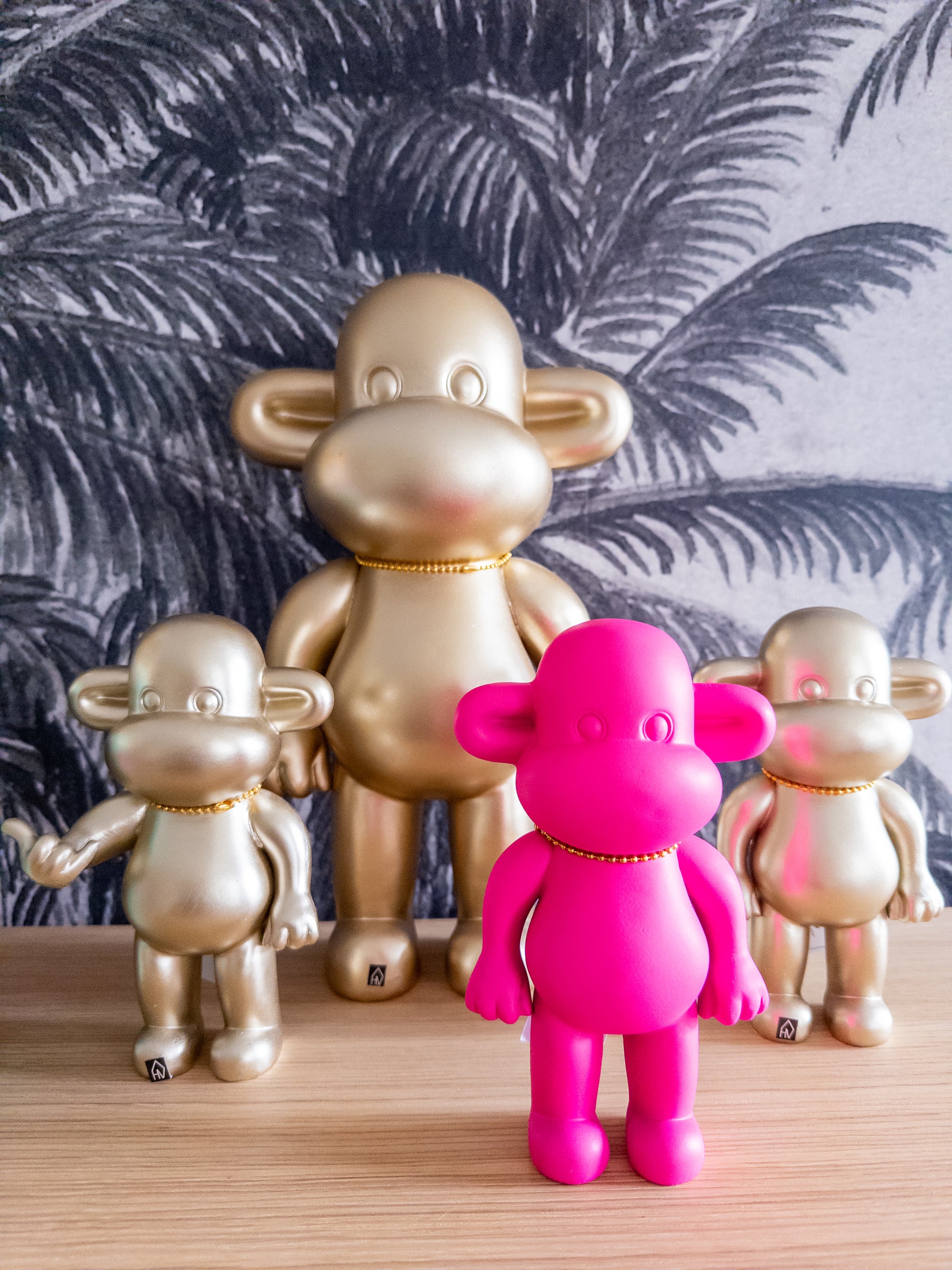 Aap The Legend in goud en roze - woonaccessoires van Miss Color