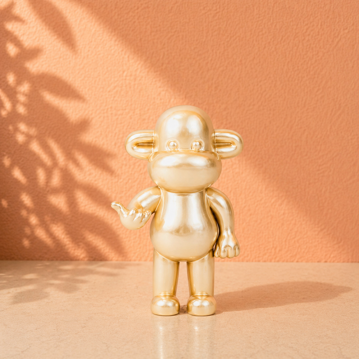 Aap 'The Legend' - decoratieve aap met Hang Loose teken (Gold / Large)
