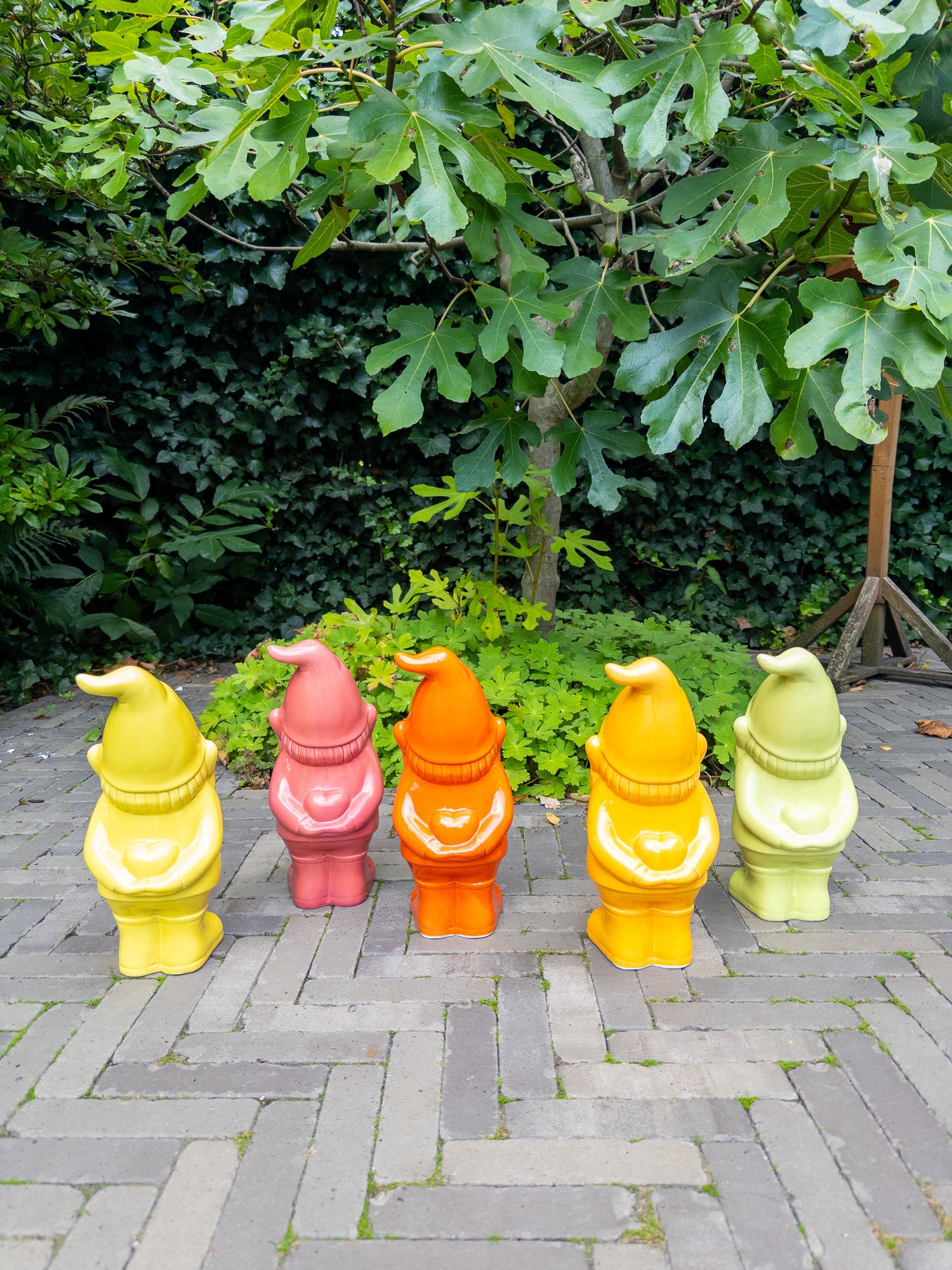 Tuinkabouters met hartje van keramiek van Miss Color 