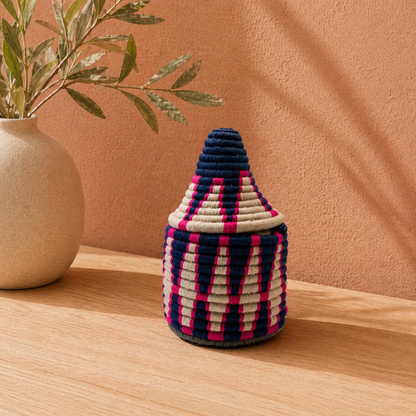 Berbermandje met deksel - handgeweven in Marokko (Donkerblauw)