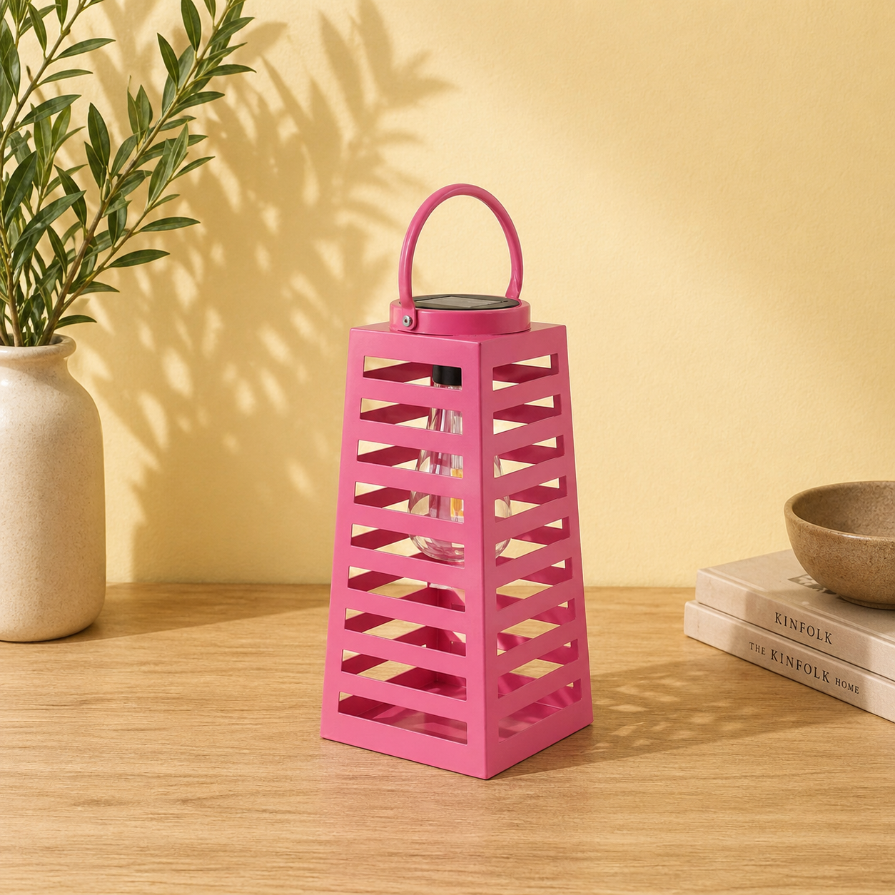 Metalen solar lantaarn voor buiten (Roze)