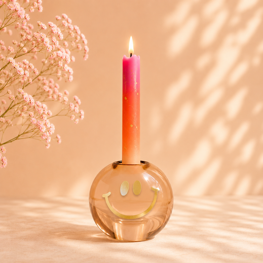 Smiley Kandelaar Gold – Perzikkleurig Glas met Gouden Smiley – 8x8x7 cm