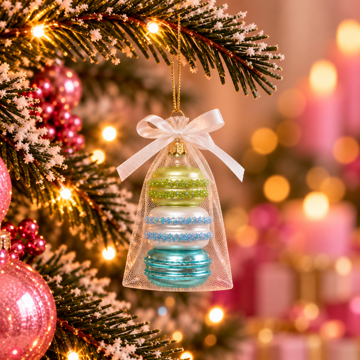 Kersthanger Macarons Roze of Groen | Glazen Kerstornament Stapel Macarons in Organza Zakje