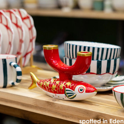 Koi Karper Kandelaar Rood en Goud | Handbeschilderd Keramiek voor 2 Dinerkaarsen, 23,5 cm
