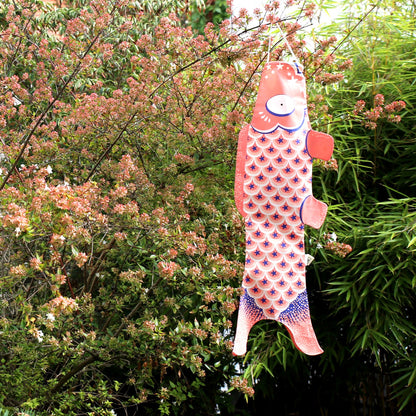 Kleurrijke japanse tuindecoratie roze 