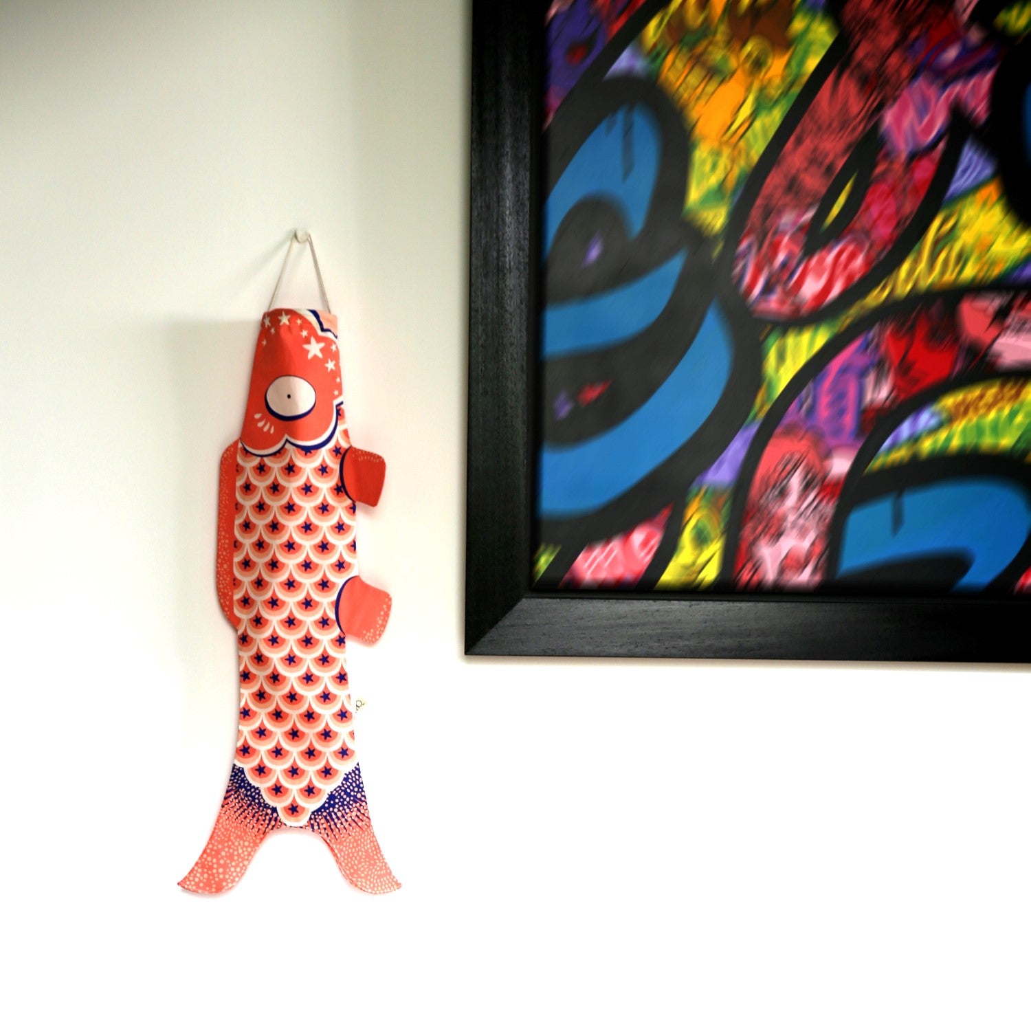 Wandhanger koinobori roze 