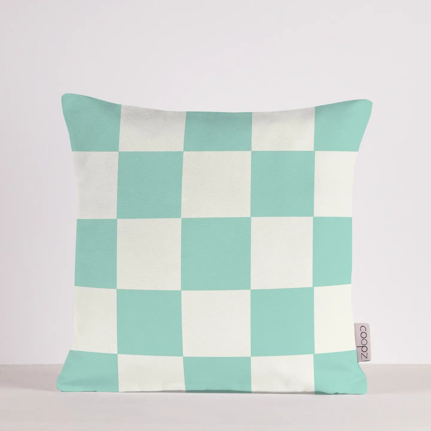 Kussen mint/wit geblokt. Canvas. 50x50 cm 