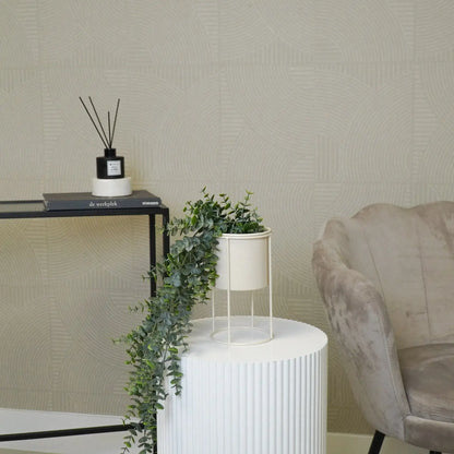 Plantenhouder op voet. Beige. Bloempot van metaal 