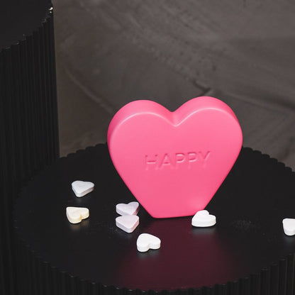 Snoephart Happy. Felroze keramiek. Kleurrijke woonaccessoires van Miss Color 